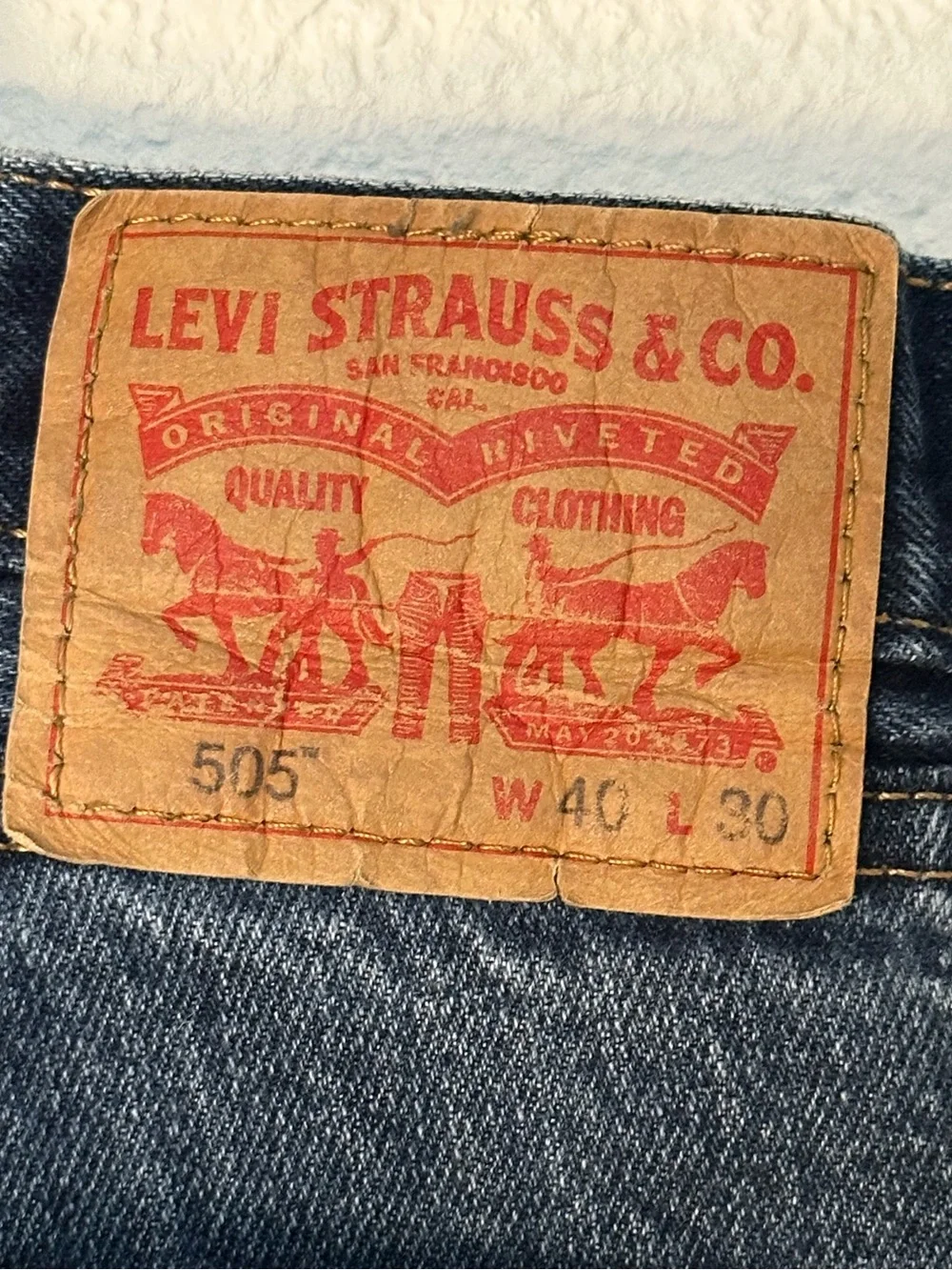 Levi’s 505 Regular Fit Jeans Men’s 40x30 Dark Wash Straight Leg Denim